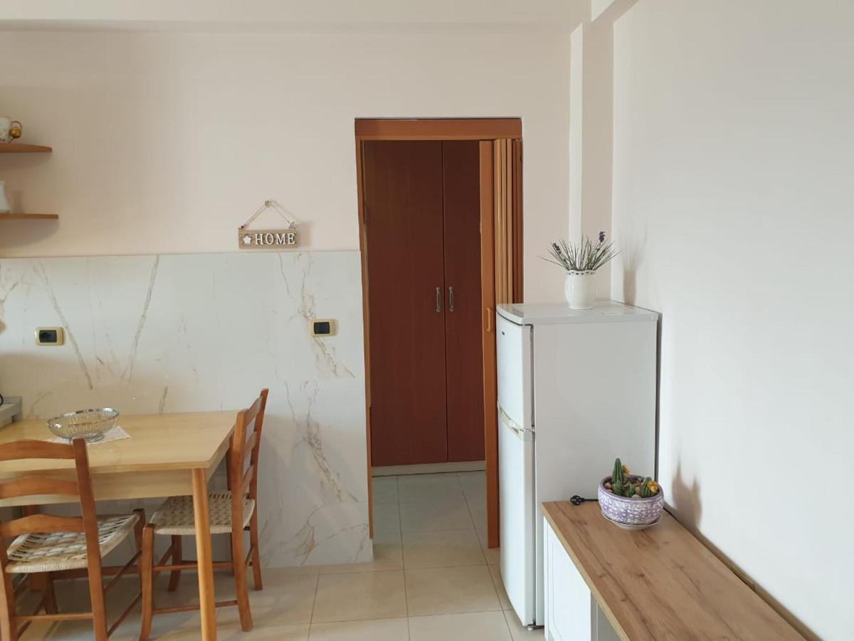 Jozi Kaiser Apartment 3 Durrës Extérieur photo